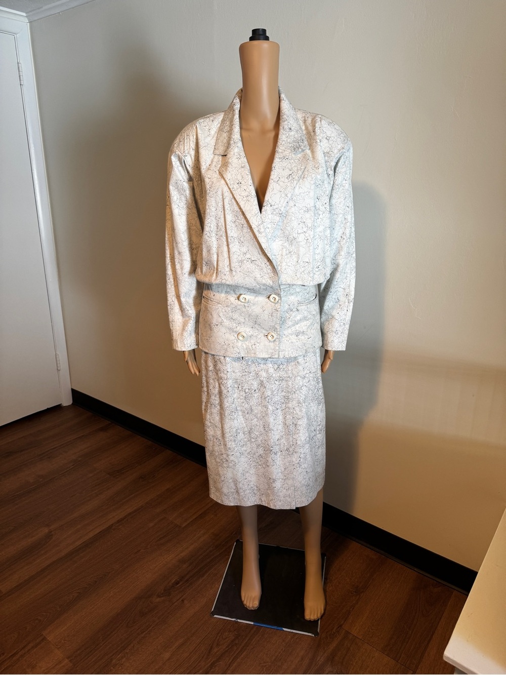 Vintage 80s White Leather Double-Breasted Skirt Suit